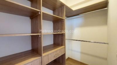 Apartamento de 2 alcobas en venta en Cambulo Rionegro, Rionegro, 66 m² · foto 11 de 14