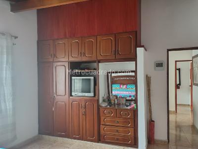 Casa de 4 alcobas en venta en Buenos Aires Medellin, Medellín, 158 m² · foto 5 de 15