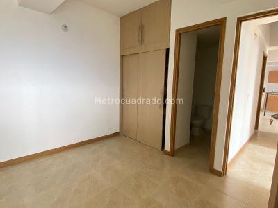 Apartamento de 3 alcobas en venta en Florida Norteamerica Bello, Bello, 76 m² · foto 3 de 17