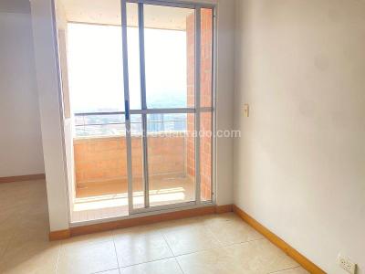 Apartamento de 3 alcobas en venta en Florida Norteamerica Bello, Bello, 76 m² · foto 14 de 17