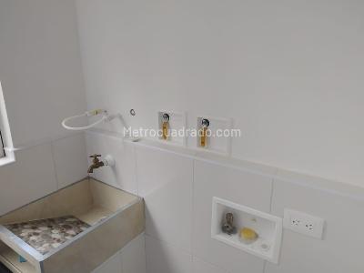 Apartamento de 3 alcobas en venta en Parques Del Sol Sabaneta, Sabaneta, 58 m² · foto 12 de 14