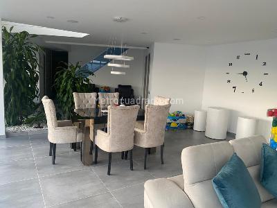 Casa de 4 alcobas en venta en Parcelacion Norteamerica Bello, Bello, 750 m² · foto 3 de 20