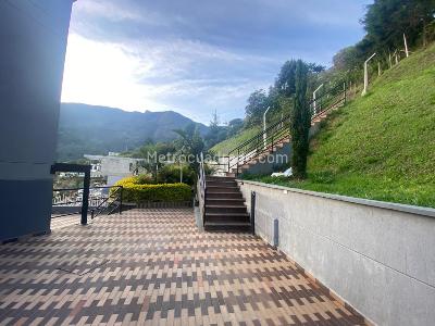Casa de 4 alcobas en venta en Parcelacion Norteamerica Bello, Bello, 750 m² · foto 8 de 20