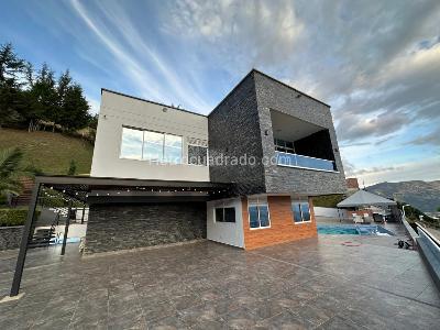 Casa de 4 alcobas en venta en Parcelacion Norteamerica Bello, Bello, 750 m² · foto 18 de 20