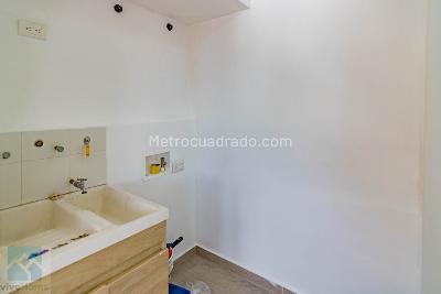 Apartamento de 3 alcobas en venta en Monte Real Bello, Bello, 71 m² · foto 4 de 14