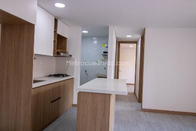 Apartamento de 3 alcobas en venta en Distrito Plaza Bello, Bello, 71 m² · foto 2 de 17