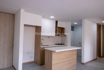 Apartamento de 3 alcobas en venta en Distrito Plaza Bello, Bello, 71 m² · foto 5 de 17