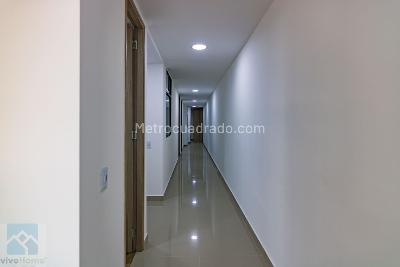 Apartamento de 3 alcobas en venta en Niquia Parte Media Bello, Bello, 78 m² · foto 3 de 10