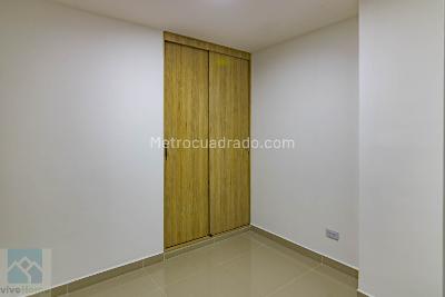 Apartamento de 3 alcobas en venta en Niquia Parte Media Bello, Bello, 78 m² · foto 5 de 10
