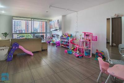 Apartamento en venta en Tipo Duplex Zuñiga Envigado, Envigado · foto 8 de 15