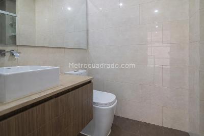 Apartamento en venta en Tipo Duplex Zuñiga Envigado, Envigado · foto 13 de 15