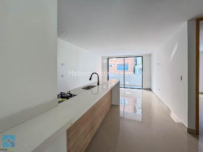 Apartamento de 3 alcobas en venta en Laureles Medellin, Medellín, 106 m² · foto 7 de 13