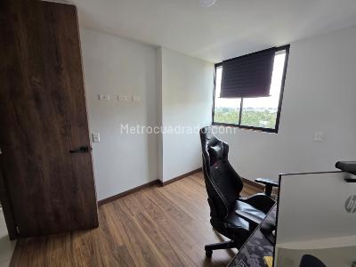 Apartamento de 3 alcobas en venta en Medieval San Antonio De Pereira, Rionegro, 84 m² · foto 8 de 19