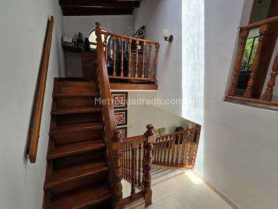 Casa de 3 alcobas en venta en Olivenza Calasanz Medellin, Medellín, 96 m² · foto 9 de 12