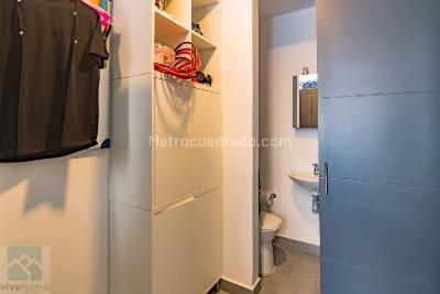 Apartamento de 3 alcobas en venta en Castropol Poblado, Medellín, 150 m² · foto 10 de 20