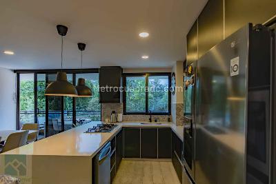 Apartamento de 3 alcobas en venta en Castropol Poblado, Medellín, 150 m² · foto 13 de 20