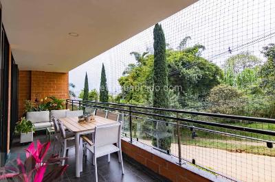 Apartamento de 3 alcobas en venta en Castropol Poblado, Medellín, 150 m² · foto 19 de 20