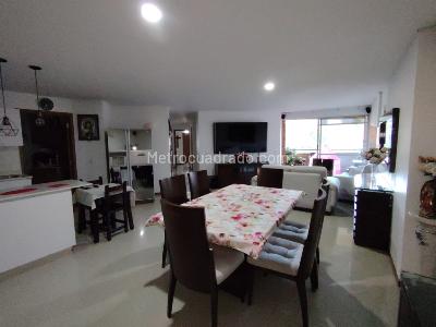 Apartamento de 3 alcobas en venta en Cigarras Sabaneta, Sabaneta, 121 m² · foto 4 de 10
