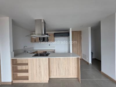 Apartamento de 2 alcobas en venta en Medieval Rionegro, Rionegro, 72 m² · foto 3 de 13