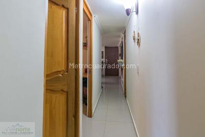 Apartamento de 3 alcobas en venta en Rincon Del Bosque Bello, Bello, 61 m² · foto 7 de 11