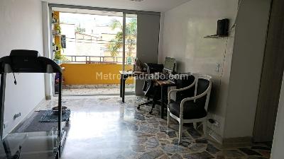 Apartamento de 3 alcobas en venta en Calasanz Medellin, Medellín, 90 m² · foto 4 de 16