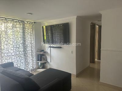 Apartamento de 3 alcobas en venta en Florence Rodeo Alto Medellin, Medellín, 58 m² · foto 2 de 13