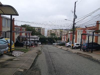 Apartamento de 3 alcobas en venta en Sendero De Robledales Medellin, Medellín, 52 m² · foto 12 de 12