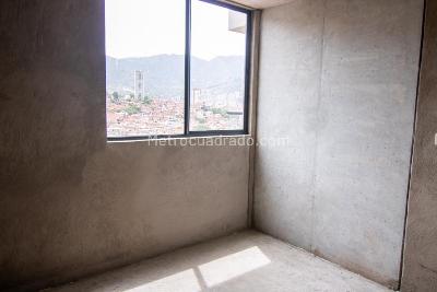 Apartamento de 2 alcobas en venta en Aki Bello, Bello, 61 m² · foto 5 de 7