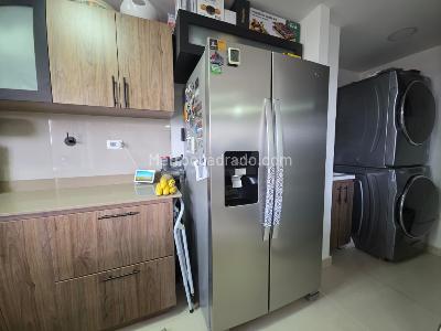 Apartamento de 2 alcobas en venta en Medieval Rionegro, Rionegro, 84 m² · foto 3 de 15