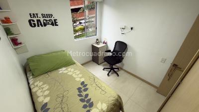 Apartamento de 3 alcobas en venta en Amazonia Ensenada Bello, Bello, 72 m² · foto 11 de 17