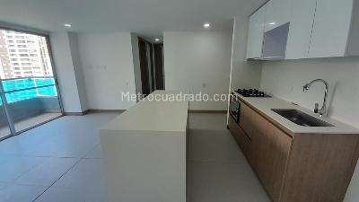 Apartamento de 2 alcobas en venta en Nido Sabaneta, Sabaneta, 63 m² · foto 2 de 11
