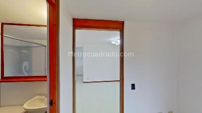 Apartamento de 3 alcobas en venta en Los Colores Medellin, Medellín, 68 m² · foto 11 de 14
