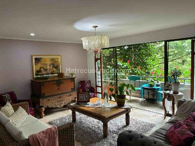 Apartamento de 4 alcobas en venta en Poblado La Frontera Medellin, Medellín, 226 m² · foto 2 de 20