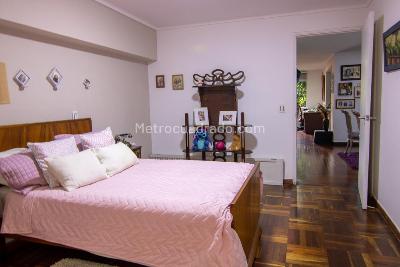 Apartamento de 4 alcobas en venta en Poblado La Frontera Medellin, Medellín, 226 m² · foto 4 de 20