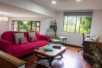Apartamento de 4 alcobas en venta en Poblado La Frontera Medellin, Medellín, 226 m² · foto 7 de 20