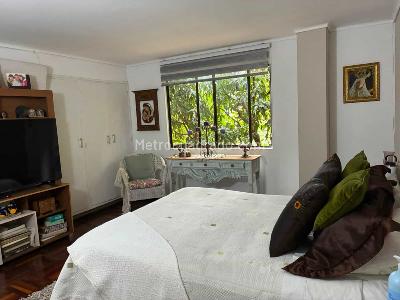 Apartamento de 4 alcobas en venta en Poblado La Frontera Medellin, Medellín, 226 m² · foto 9 de 20