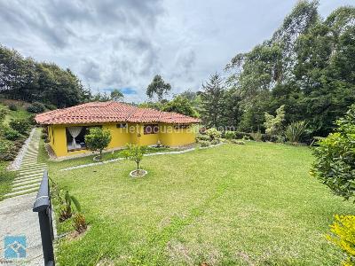 Casa de 4 alcobas en venta en Vereda Abreito Rionegro, Rionegro · foto 4 de 18