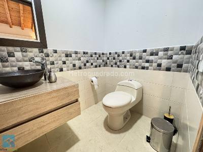 Casa de 4 alcobas en venta en Vereda Abreito Rionegro, Rionegro · foto 13 de 18