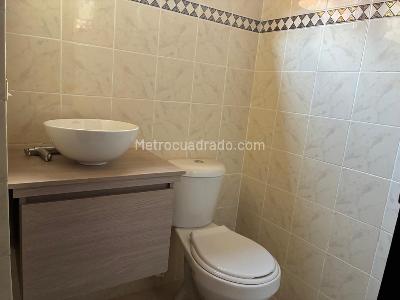 Casa de 3 alcobas en venta en La Gran Avenida Bello, Bello, 100 m² · foto 12 de 15