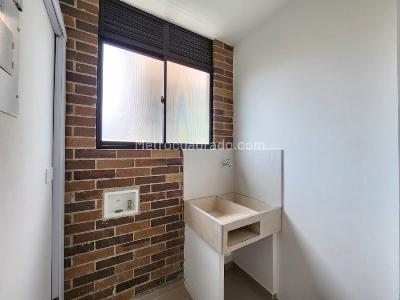 Apartamento de 3 alcobas en venta en Cabañas Bello, Bello, 58 m² · foto 14 de 15