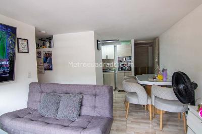 Apartamento de 3 alcobas en venta en Parque Alto Bello, Bello, 55 m² · foto 5 de 15
