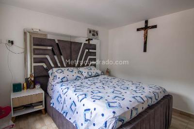 Apartamento de 3 alcobas en venta en Parque Alto Bello, Bello, 55 m² · foto 10 de 15