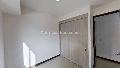 Apartamento de 3 alcobas en venta en Hacienda Niquia Bello, Bello, 71 m² · foto 9 de 15