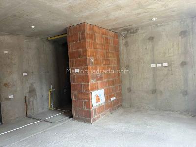 Apartamento de 2 alcobas en venta en Solana Bello, Bello, 50 m² · foto 2 de 16