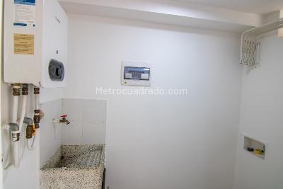 Apartamento de 3 alcobas en venta en Parque Alto Bello, Bello, 54 m² · foto 4 de 15