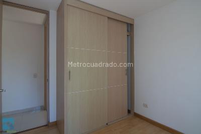 Apartamento de 3 alcobas en venta en Maderos Del Campo Sabaneta, Sabaneta, 77 m² · foto 7 de 13
