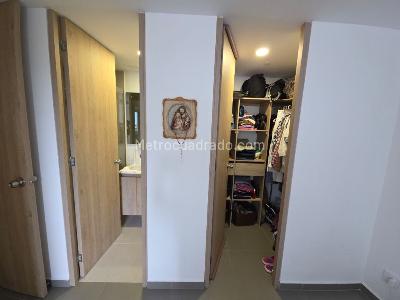 Apartamento de 3 alcobas en venta en Urbanity Medellin, Medellín, 60 m² · foto 4 de 15