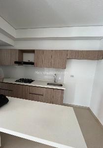 Apartamento de 3 alcobas en venta en Florida Norteamerica Bello, Bello, 80 m² · foto 3 de 14