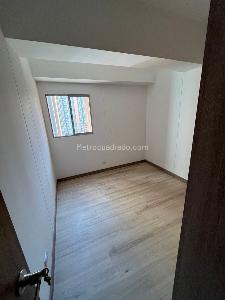 Apartamento de 3 alcobas en venta en Florida Norteamerica Bello, Bello, 80 m² · foto 6 de 14