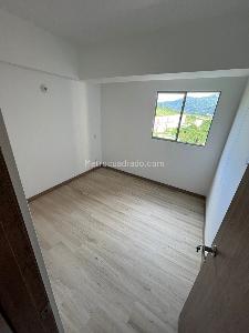 Apartamento de 3 alcobas en venta en Florida Norteamerica Bello, Bello, 80 m² · foto 8 de 14